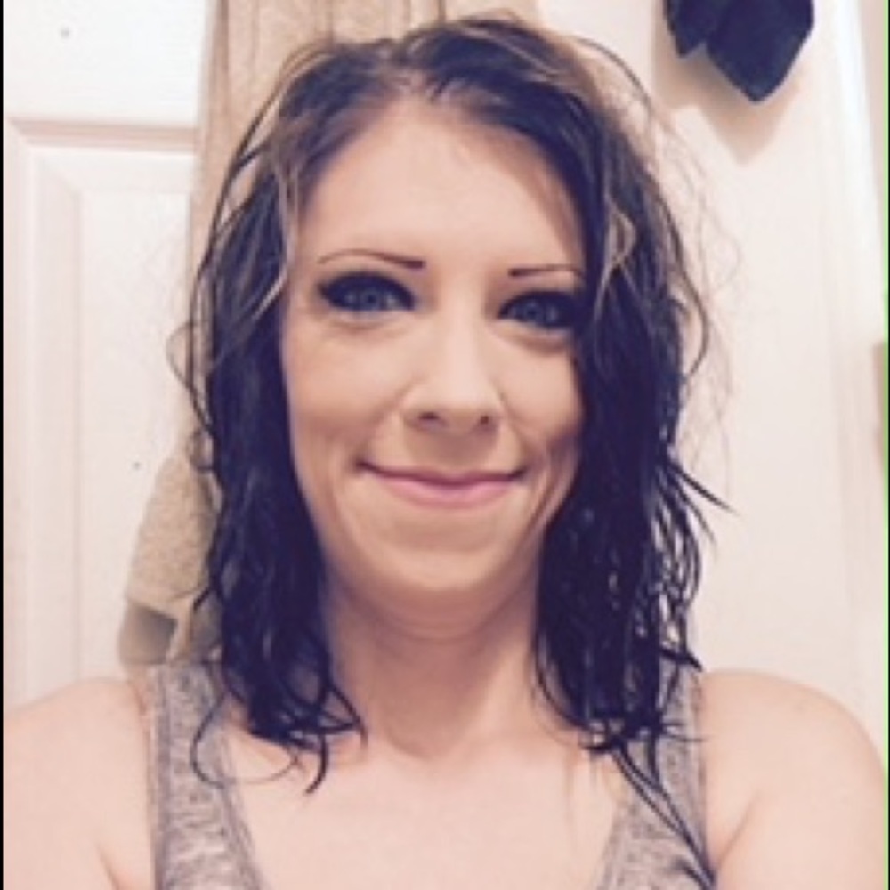 Meet your Posher, Sabrina